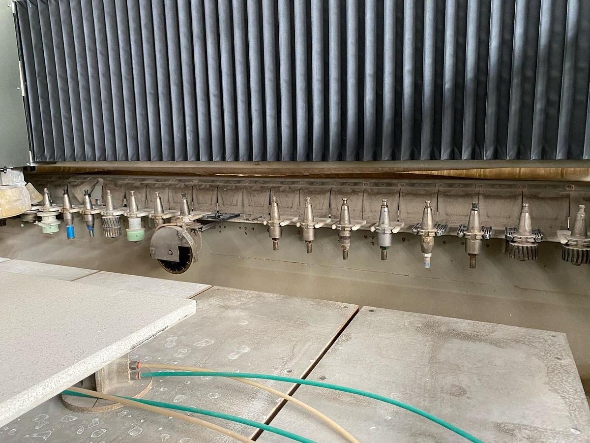 Gebraucht 2003 Bavelloni Egar 250-4