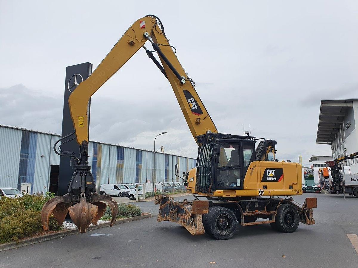 Gebraucht 2018 CATERPILLAR MH 3024