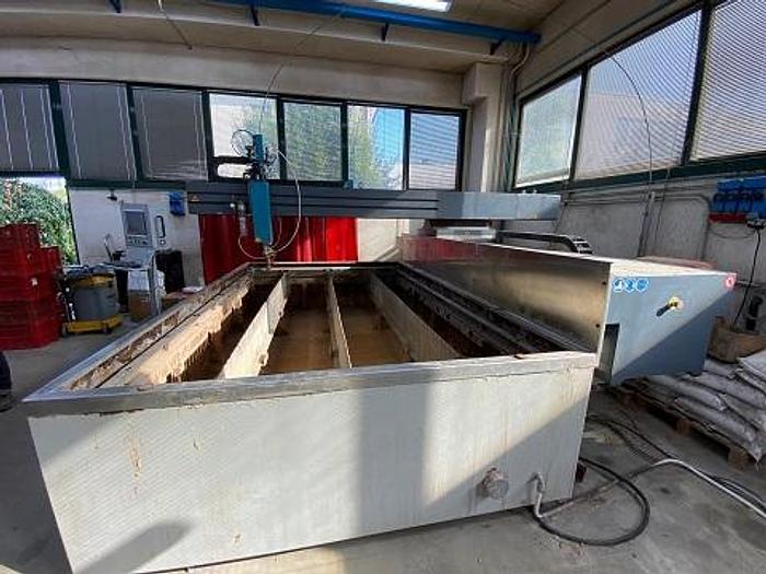 Gebraucht 2012 FLOW MACH 2, 2031b
