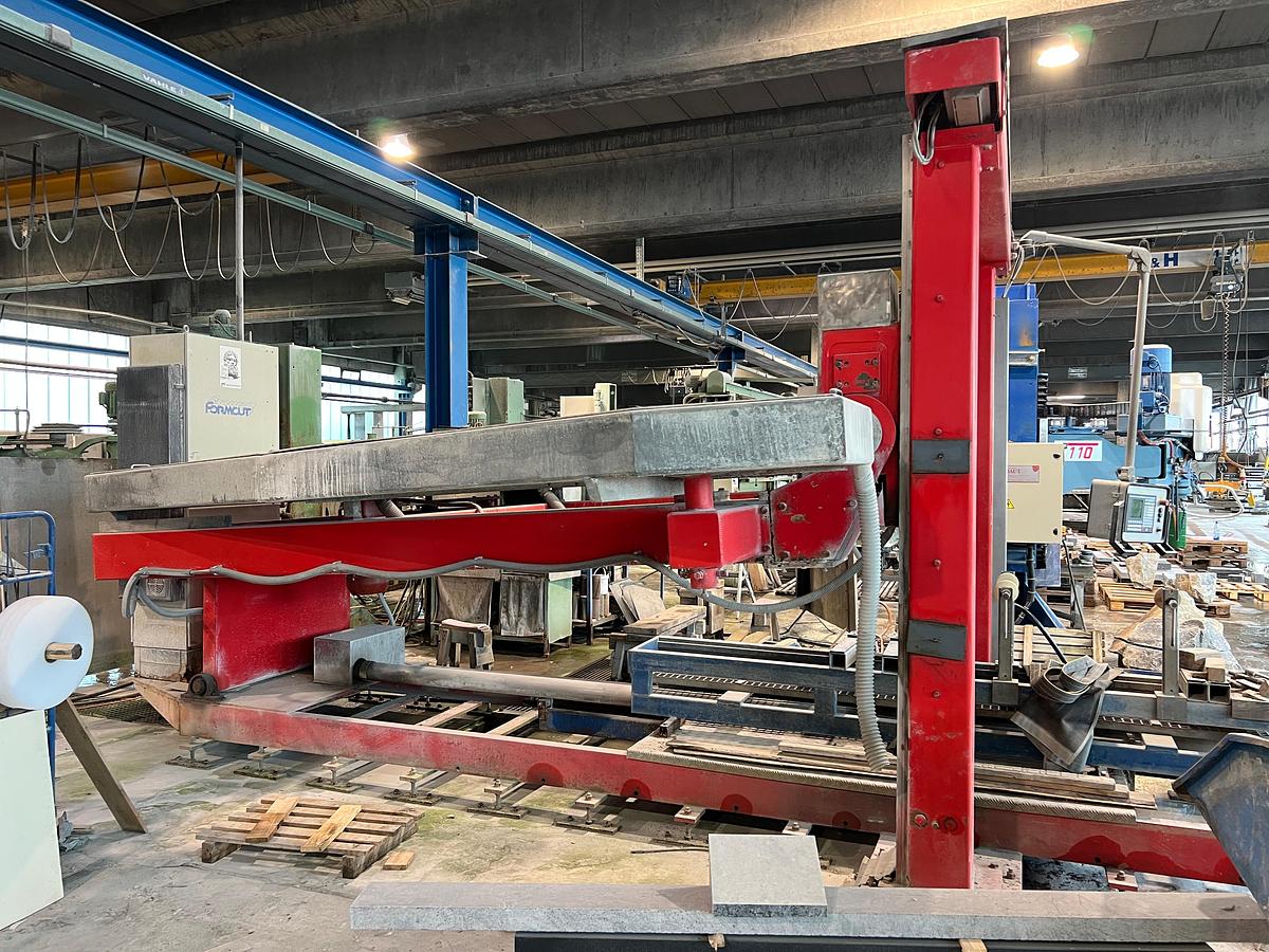 Gebraucht 1998 sft - Steinformtechnik -Austria Ikarus 800 D-