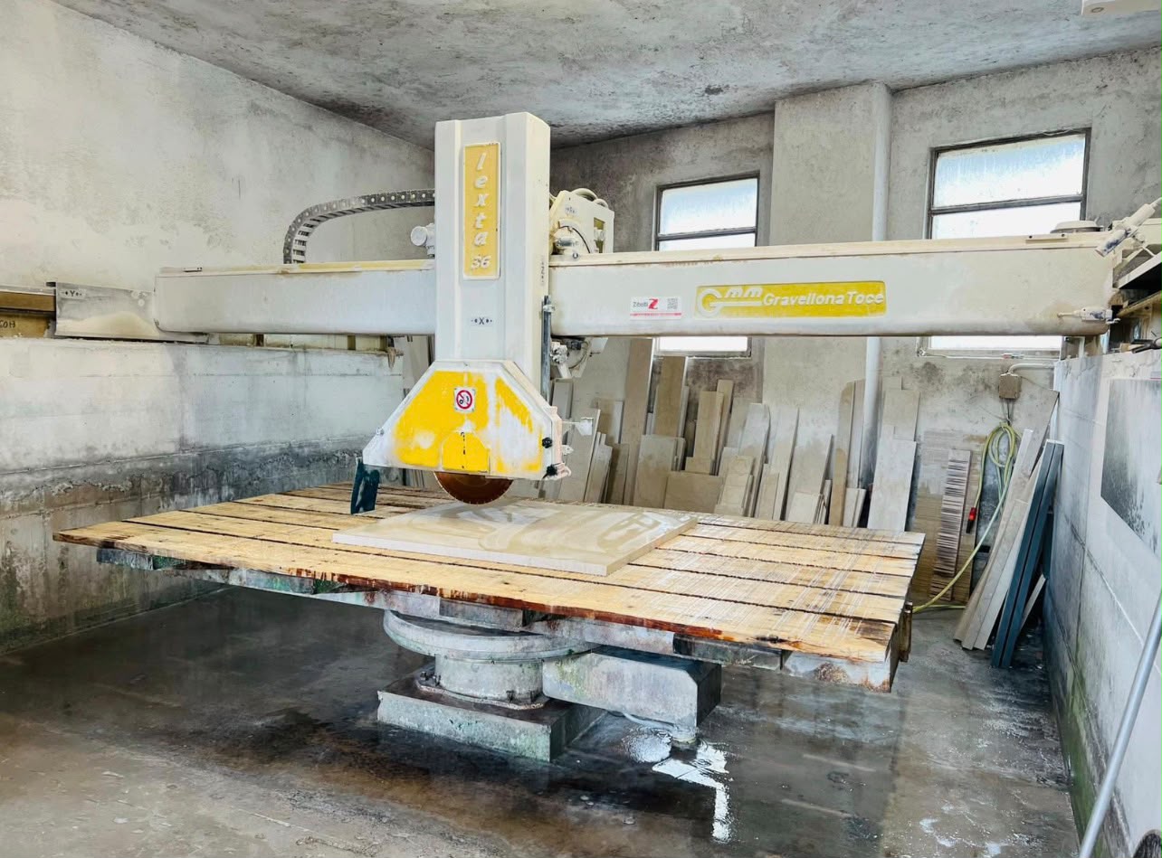 Gebraucht 2001 GMM LEXTA 36 Full