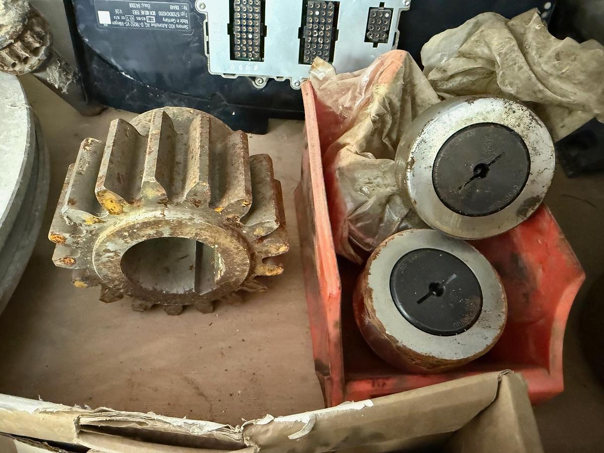 Gebraucht 2004 Benetti Fast 735 Cut (x2)