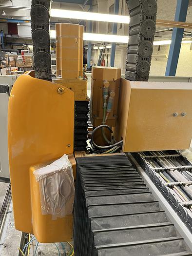 Gebraucht 2009 BRETON CNC NC 260