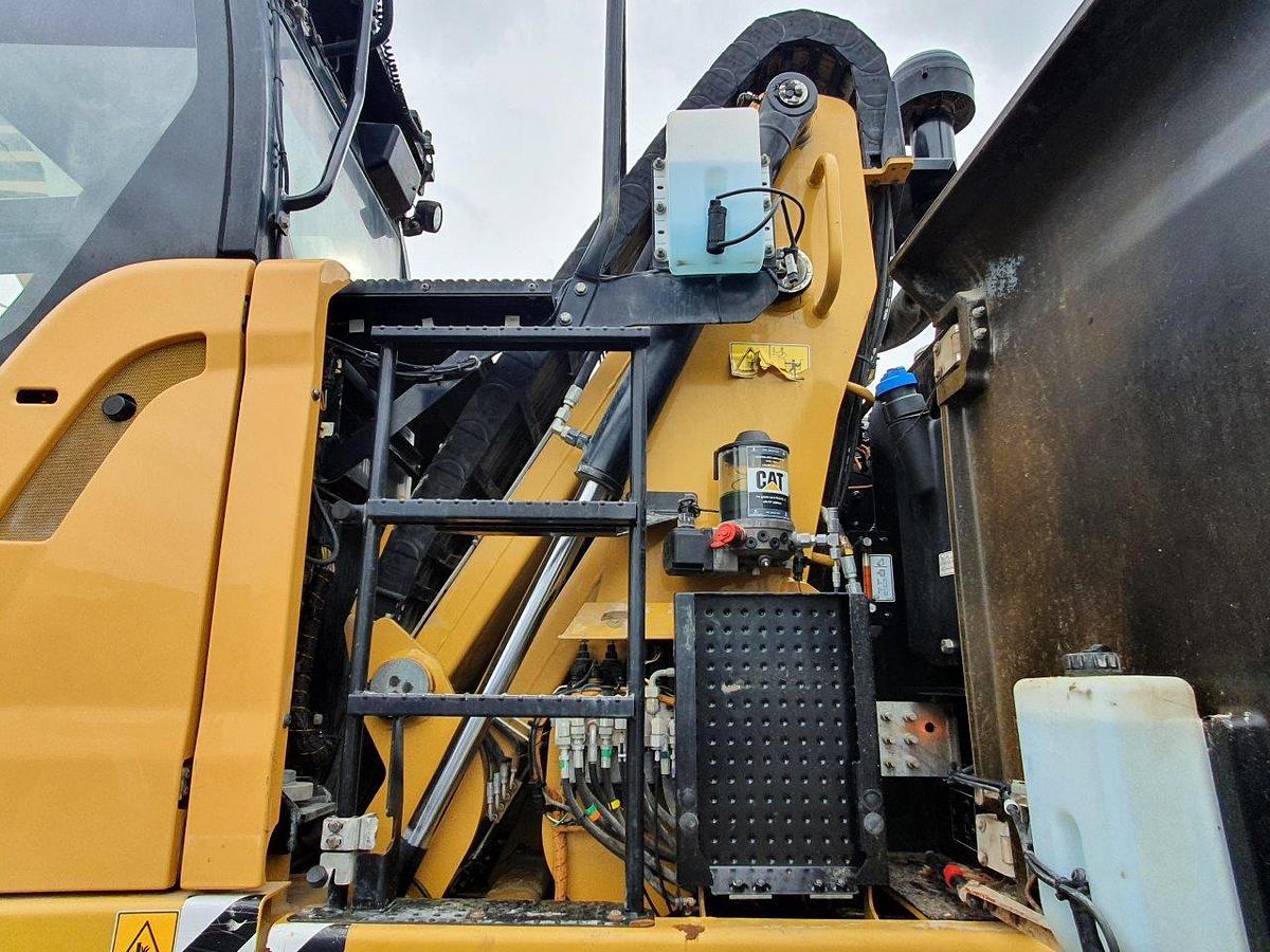 Gebraucht 2018 CATERPILLAR MH 3024