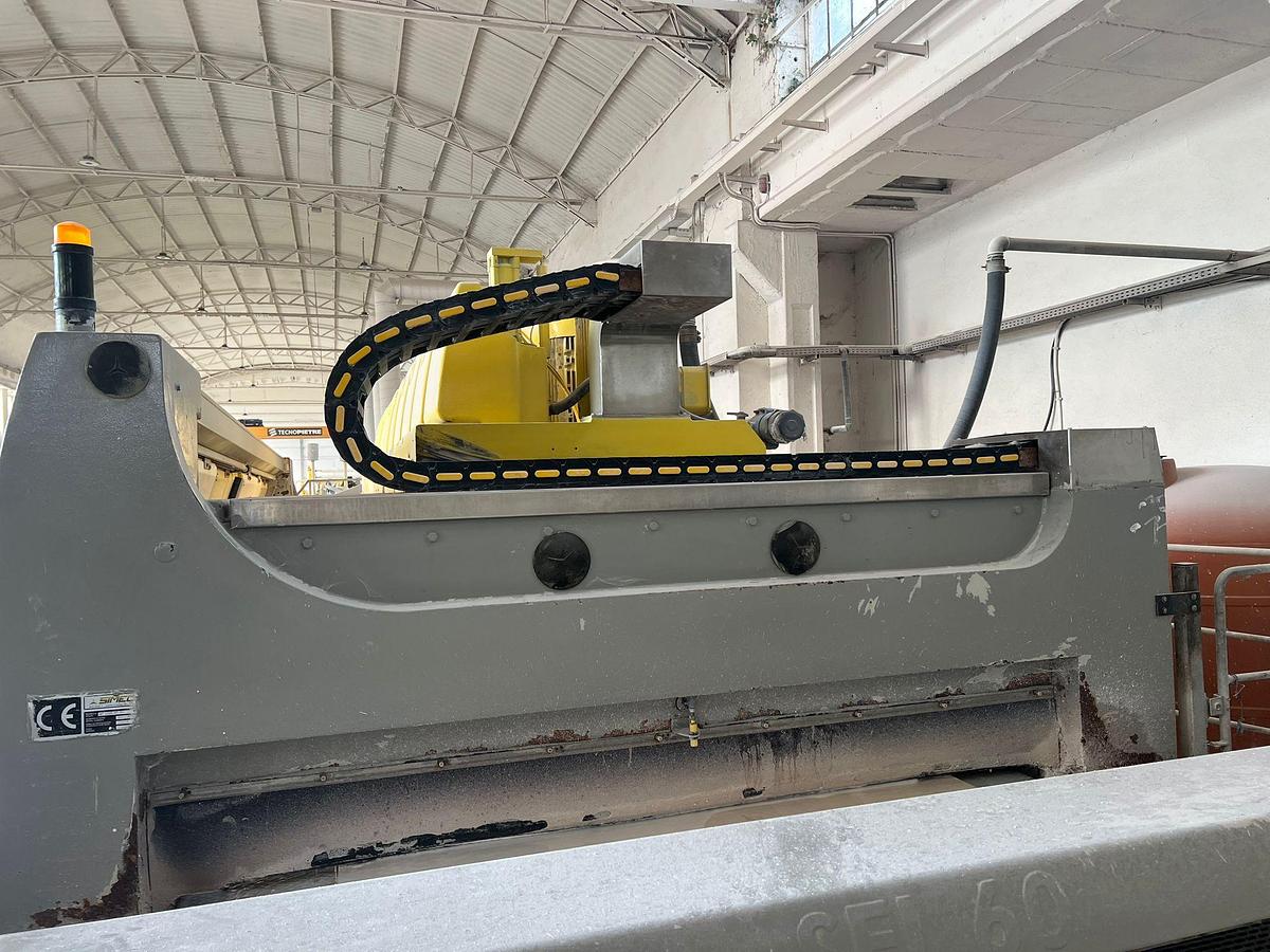 Gebraucht 2004 SIMEC NP 2200/09 RX