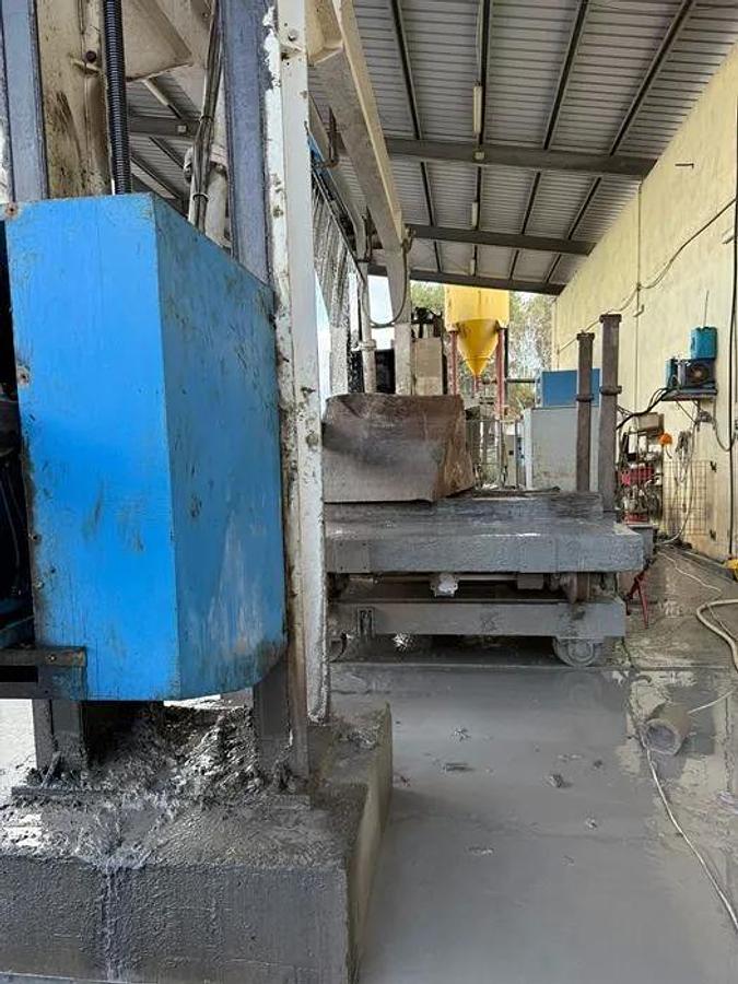 Gebraucht 2008 BIDESE Senior 800 Monoblad