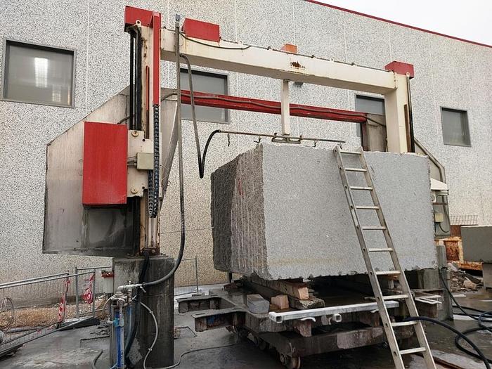 Gebraucht 2010 BIDESE  NEW 4000