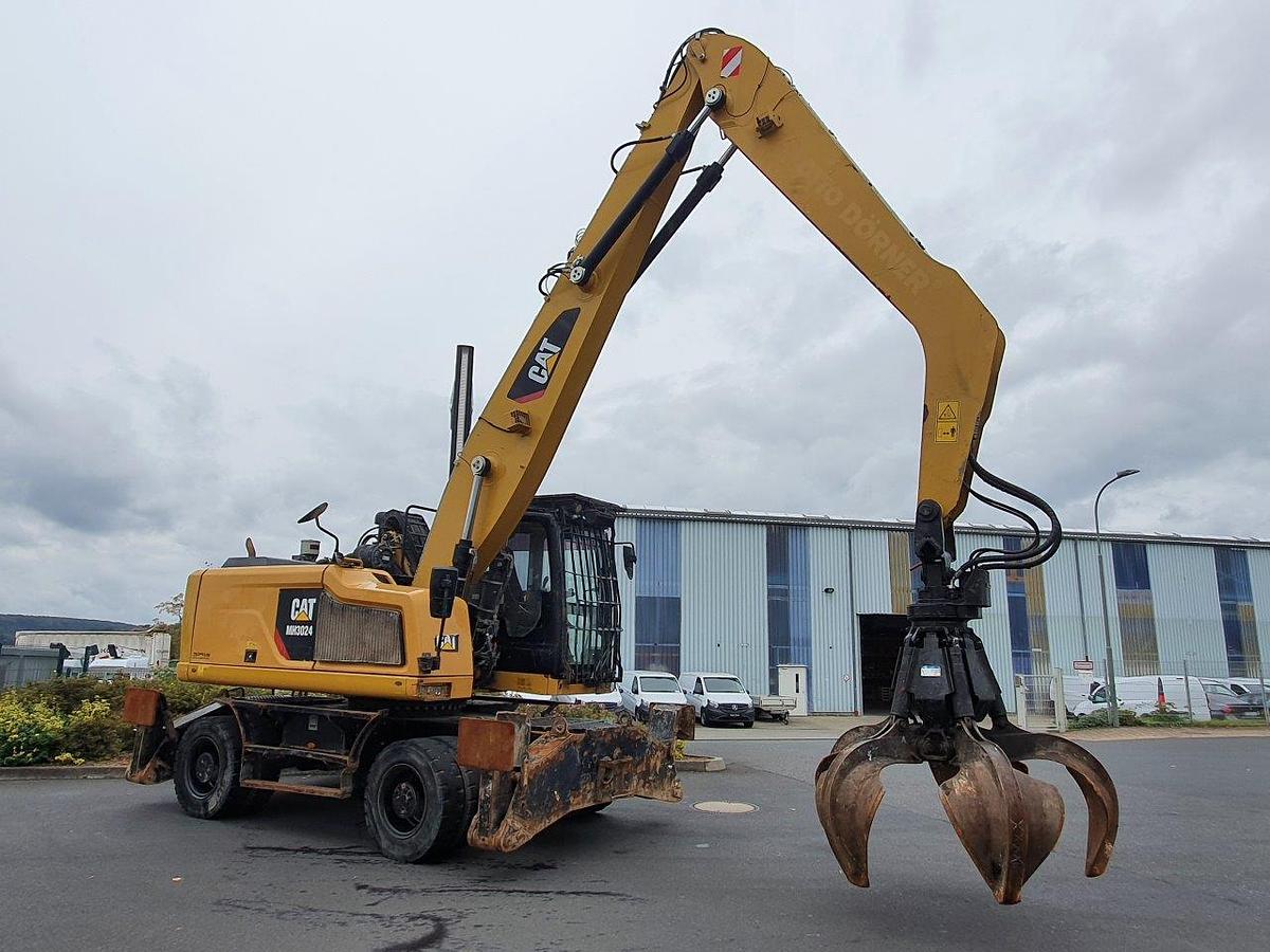 Gebraucht 2018 CATERPILLAR MH3024