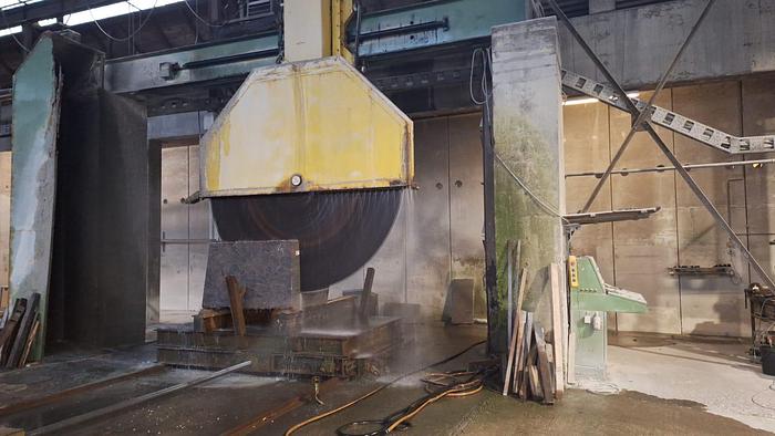 Gebraucht unbekannt/unknown -