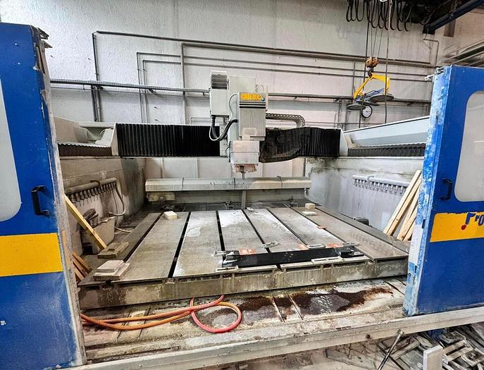 Gebraucht 2004 Omag Profiler