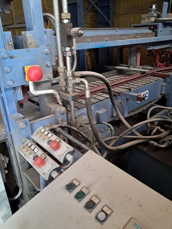 Gebraucht 2011 MEC P 4