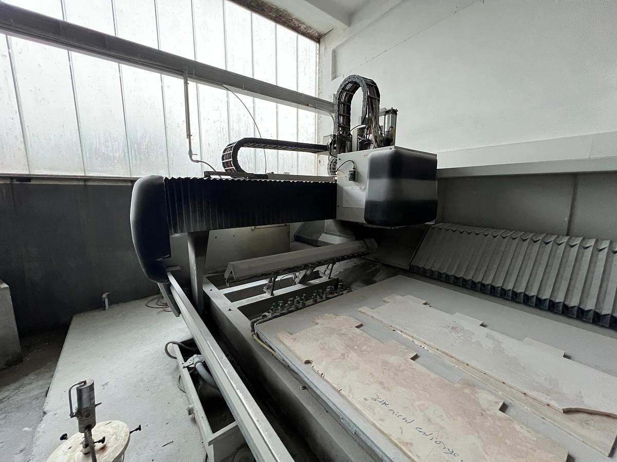 Gebraucht 2004 Intermac Jet