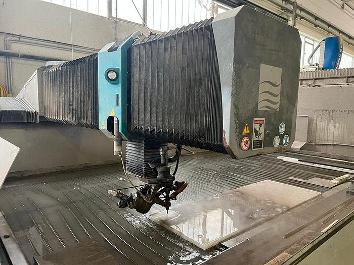 Gebraucht 2013 FLOW Mach 3B Mach 4B Serie Sistema