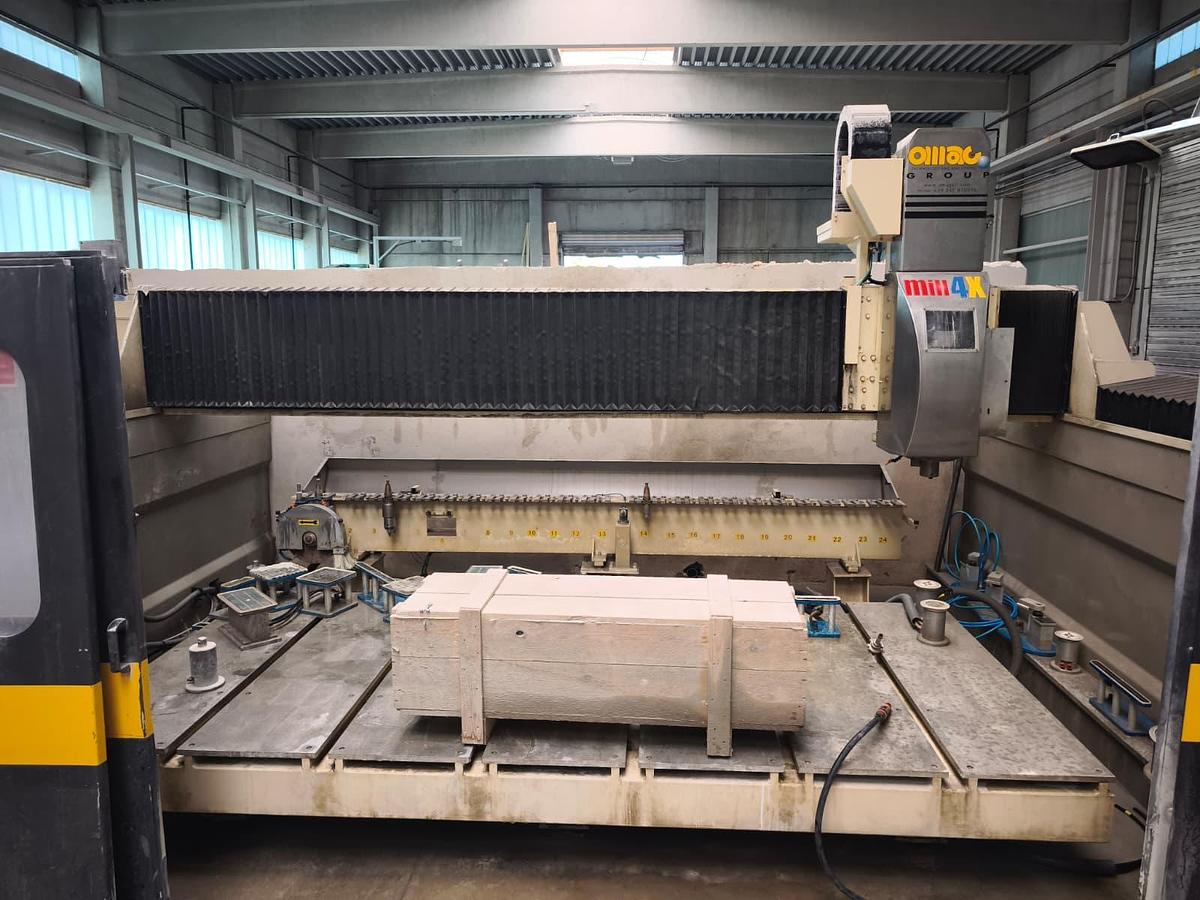 Gebraucht 2005 Omag Mill 4x mit Gravierlaser