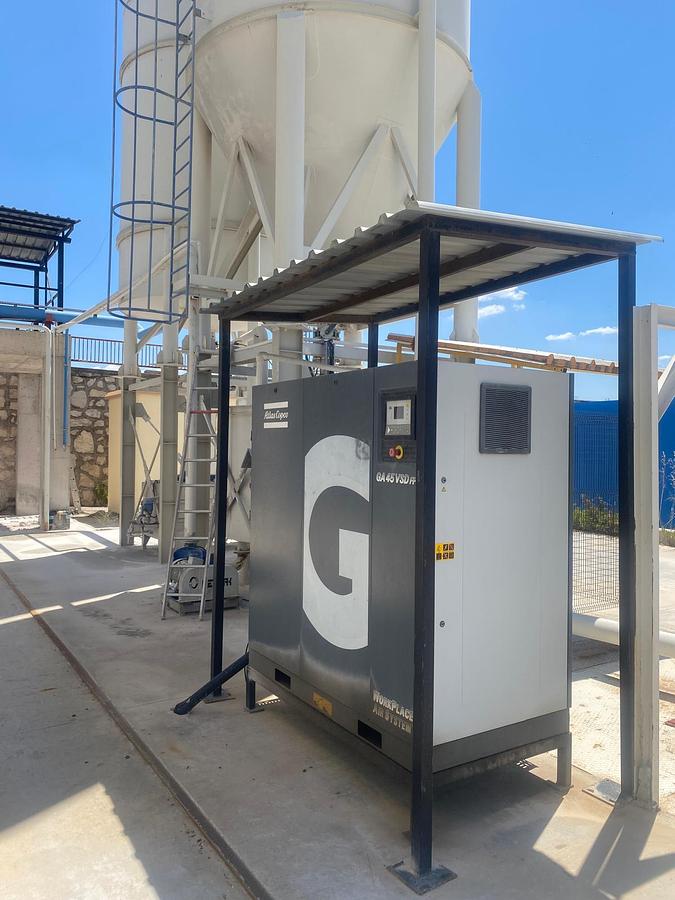 Gebraucht 2018 Produktion mit Halle