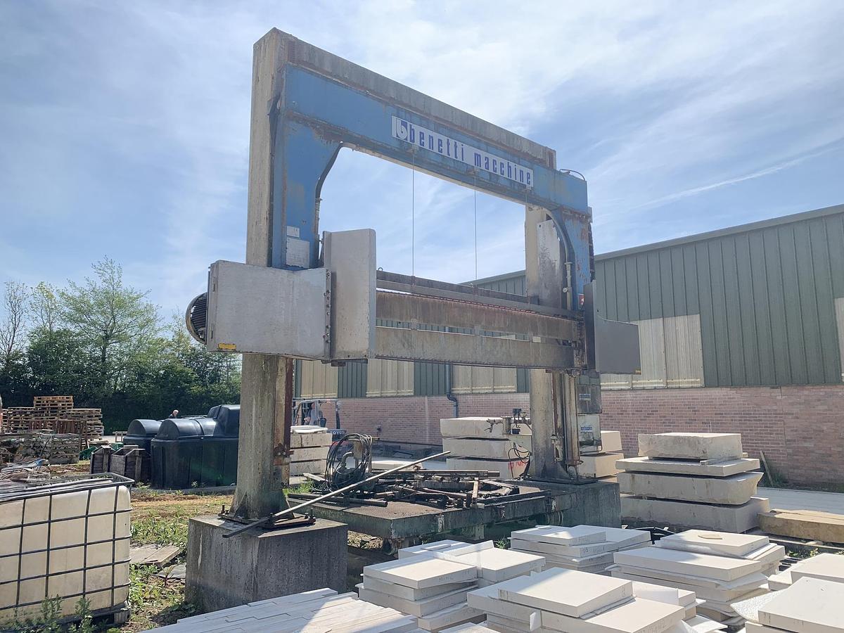 Gebraucht 2004 Benetti Fast 735 Cut (x2)