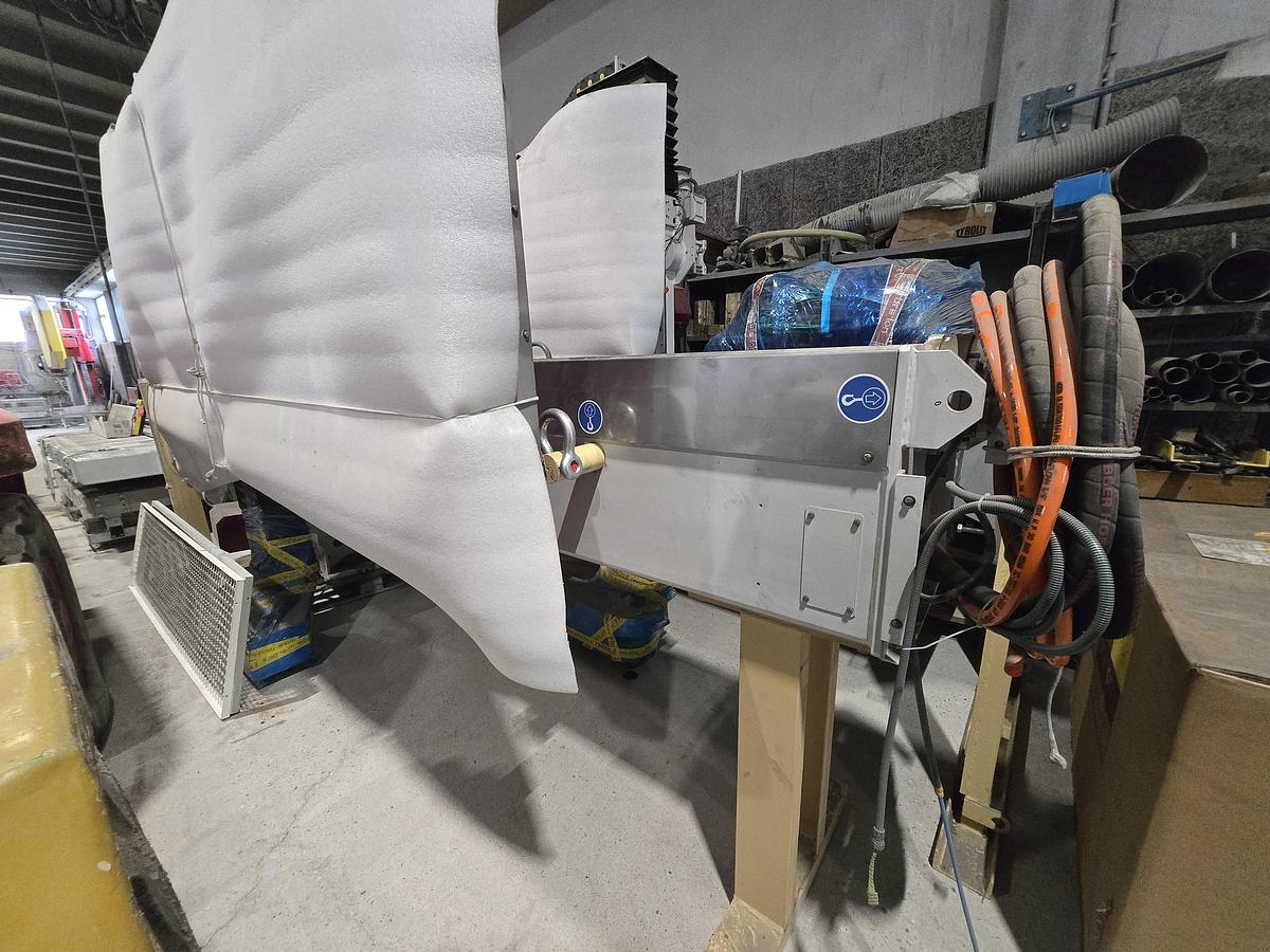 2023 BRETON Fuego X4M