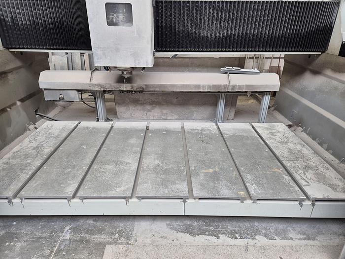 Gebraucht 2007 Omag Mill 4X-