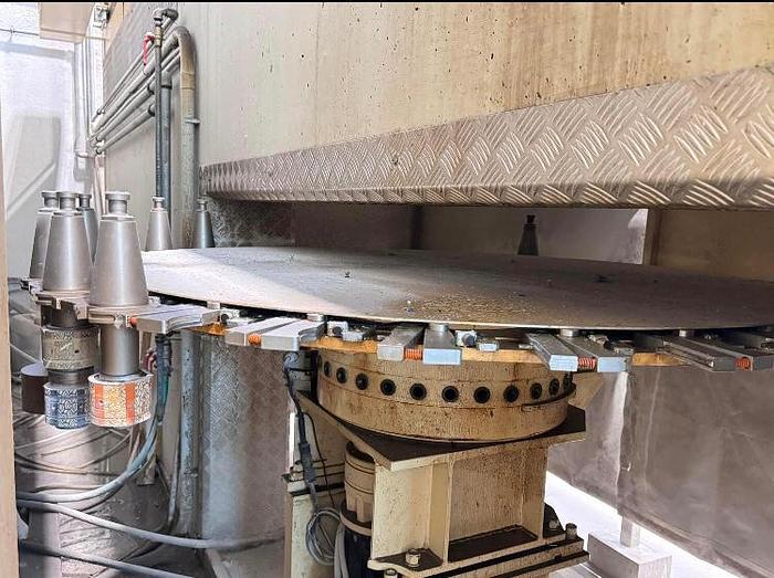 Gebraucht 2002 Omag Mill 5