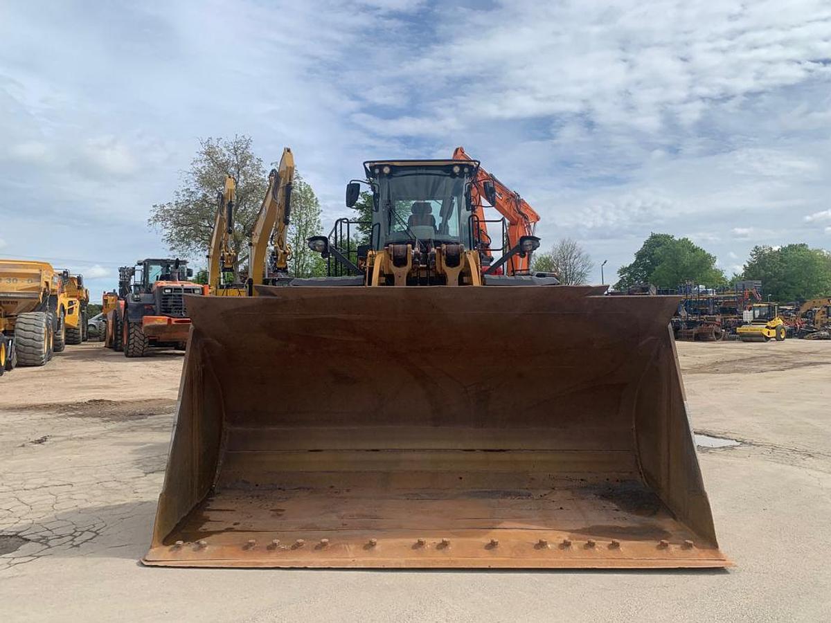 Gebraucht 2020 CATERPILLAR 980M