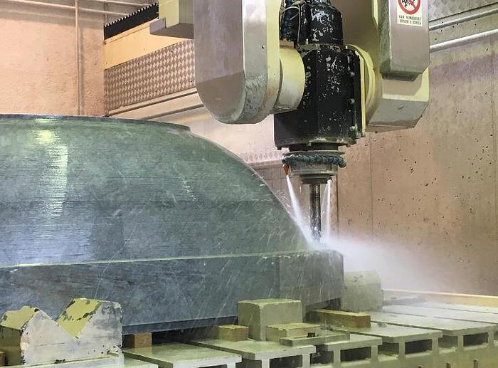 Gebraucht 2002 Omag Mill 5