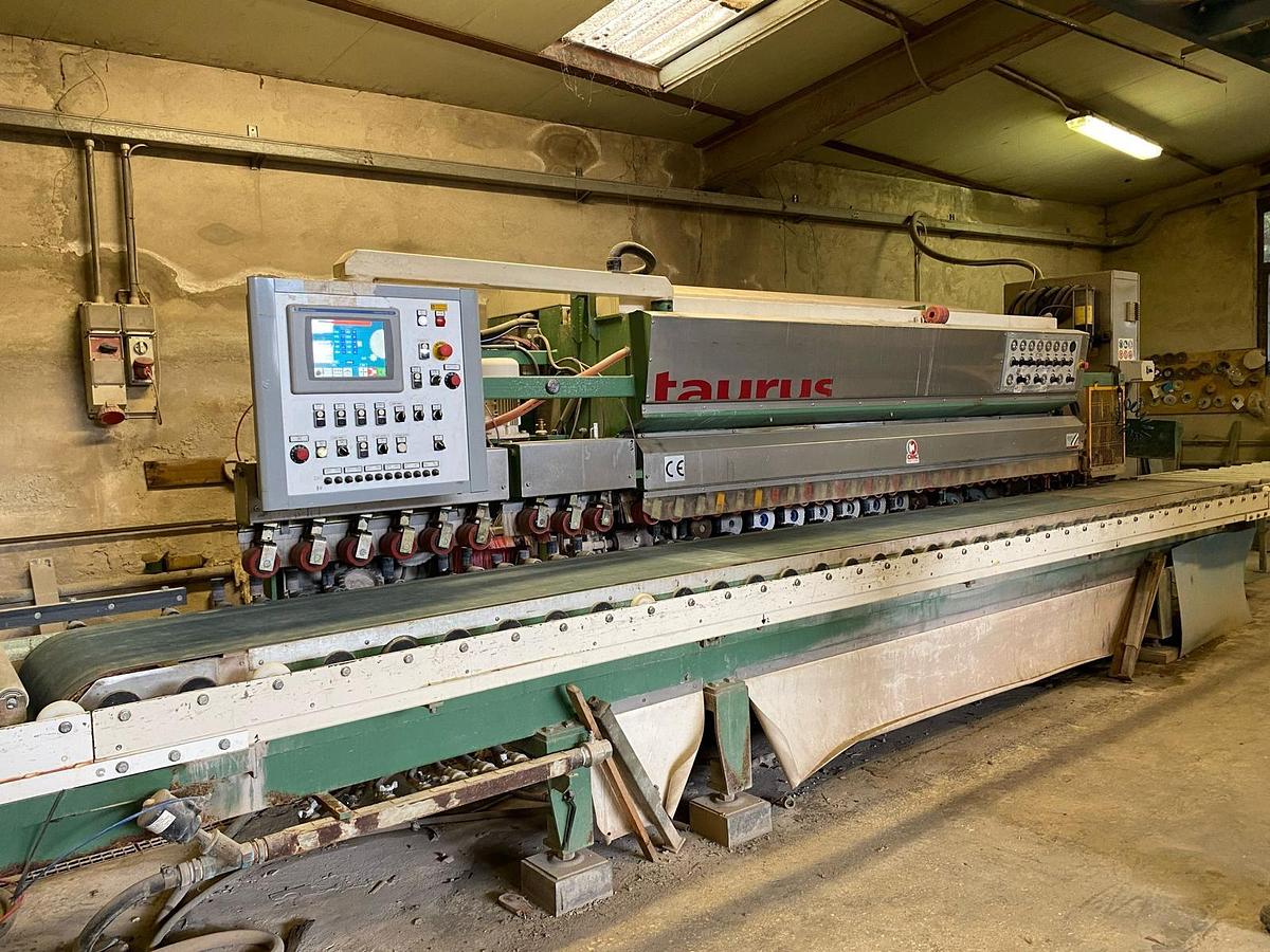 Gebraucht 2012 CMG Macchine Taurus 02/8