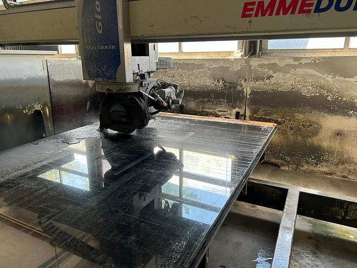 Gebraucht 2005 Emmedue Globo Variaxis-