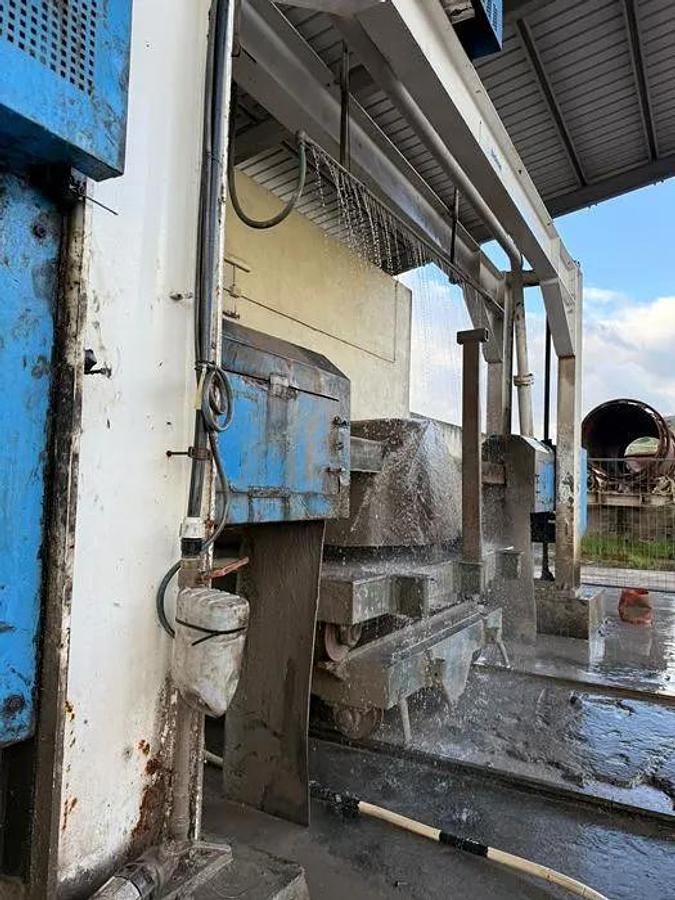 Gebraucht 2008 BIDESE Senior 800 Monoblad