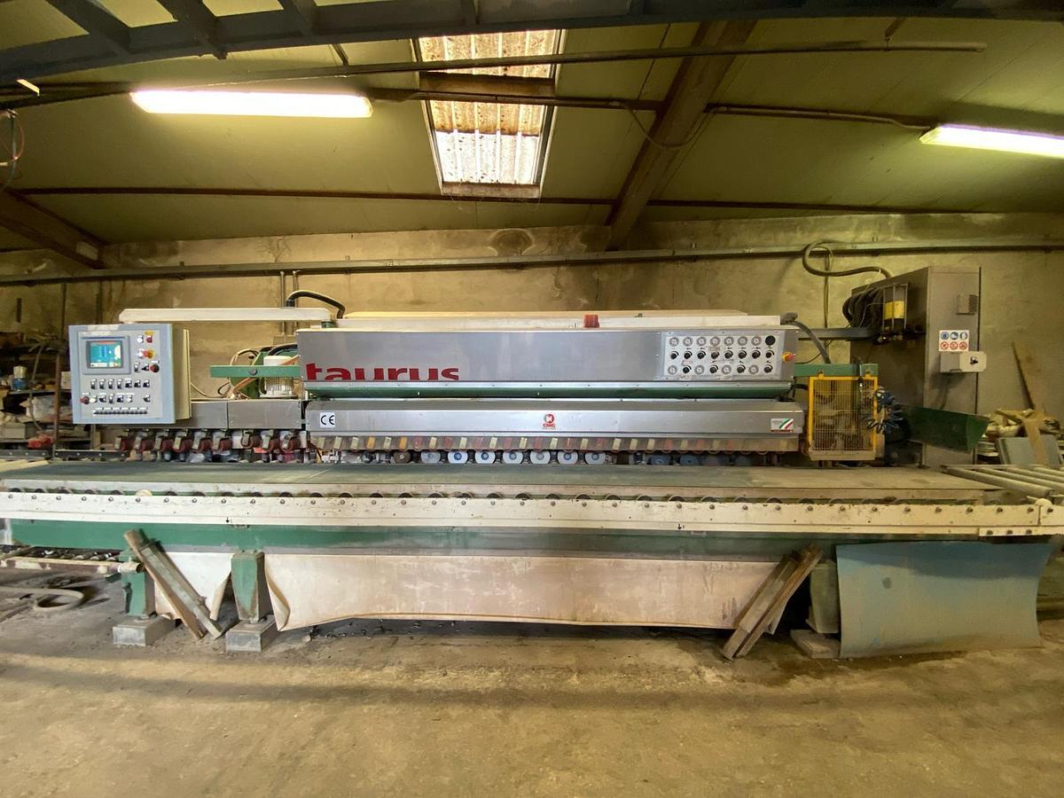 Gebraucht 2012 CMG Macchine Taurus 02/8