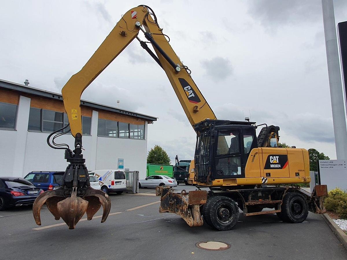 Gebraucht 2018 CATERPILLAR MH3024