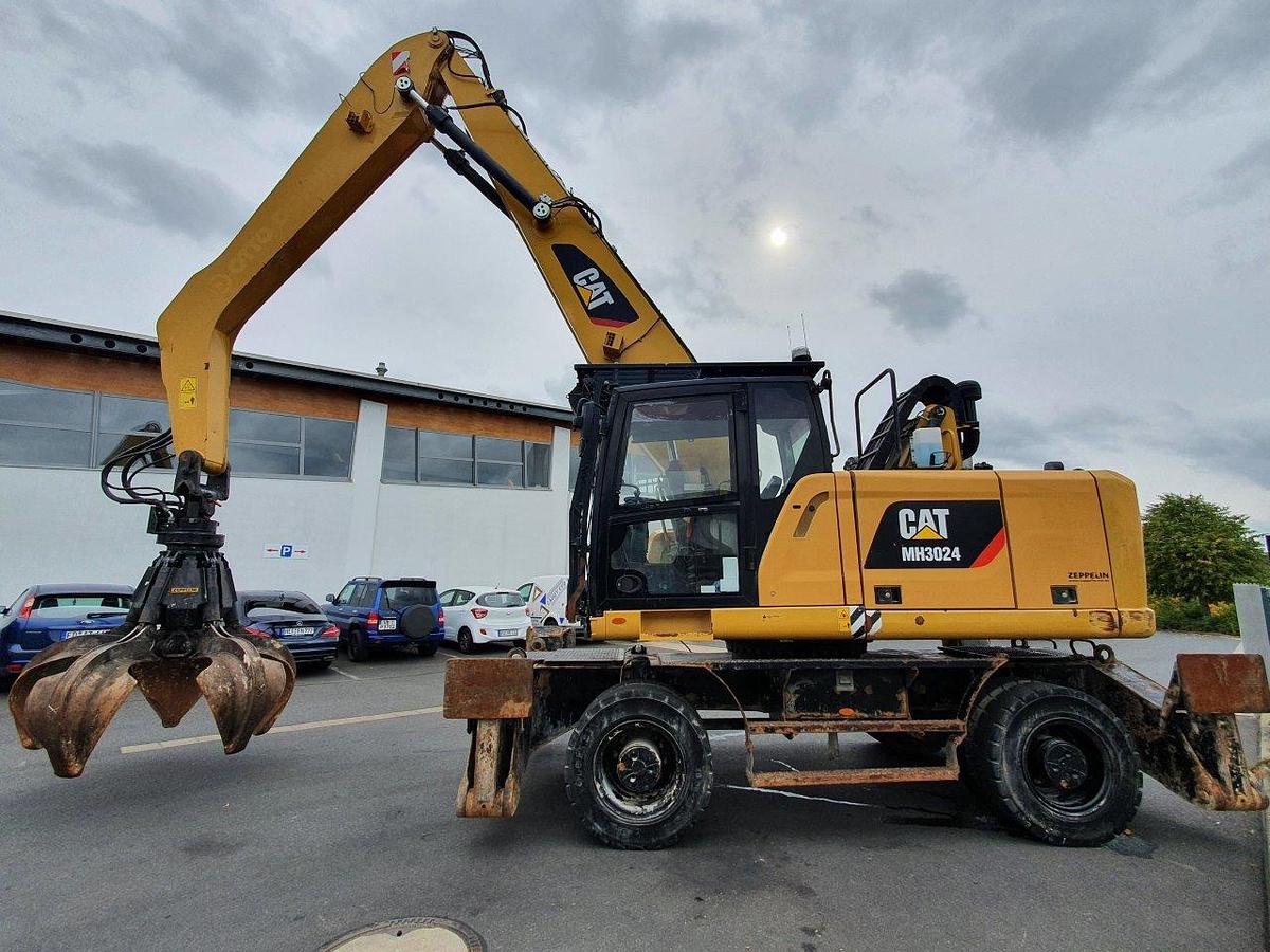 Gebraucht 2018 CATERPILLAR MH 3024