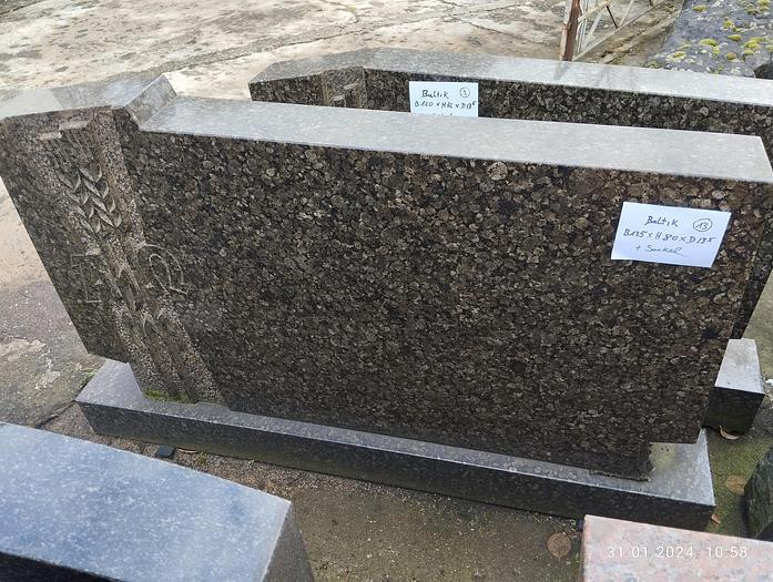 Grabsteine /Tombstones  33 Stück / Piece