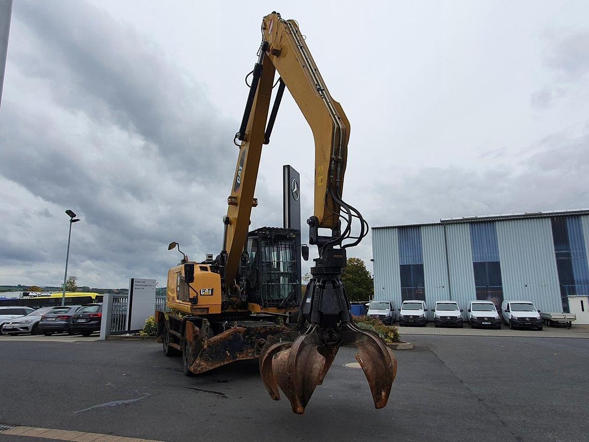 Gebraucht 2018 CATERPILLAR MH 3024