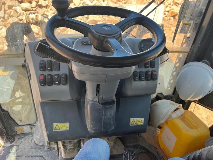 Gebraucht 2018 CATERPILLAR Dazzini Tractor CAT 444 F2 Bachhoe Loader