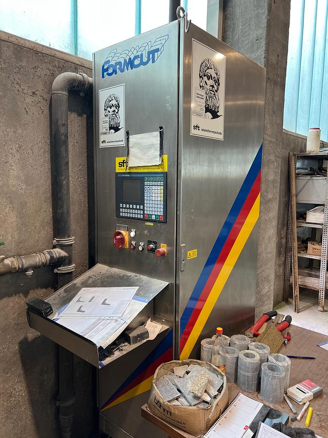 Gebraucht 1998 sft - Steinformtechnik -Austria Herkules-S 2100 D-