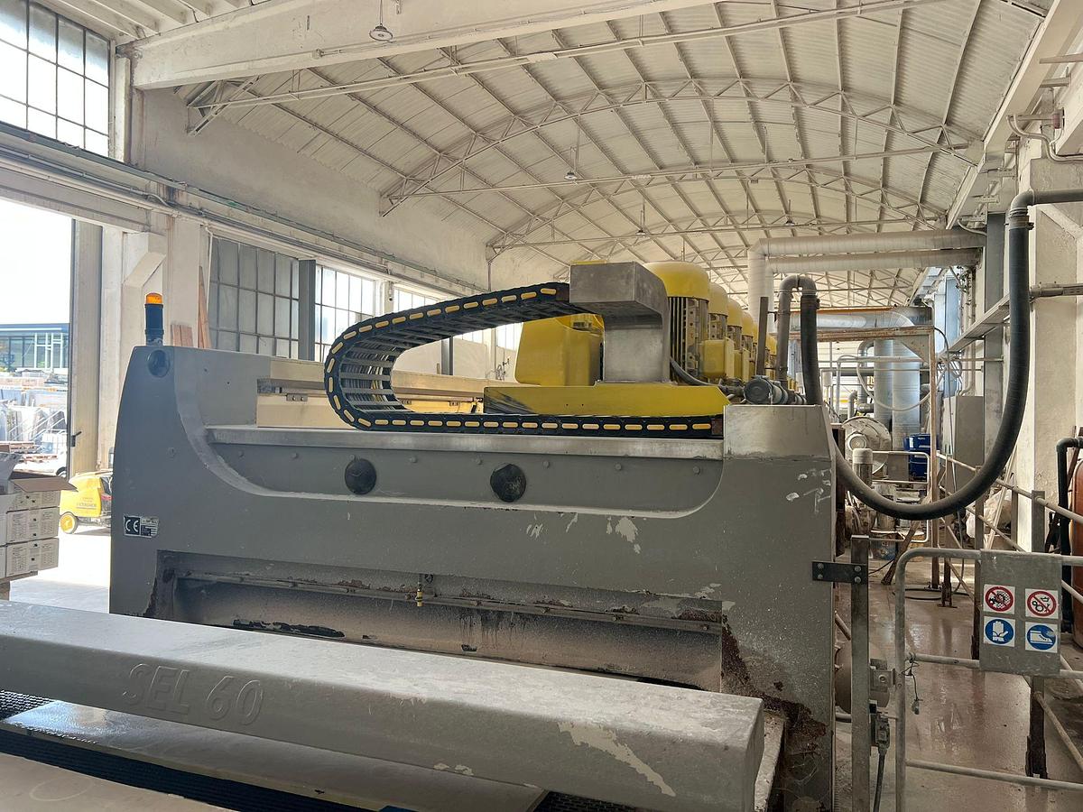 Gebraucht 2004 SIMEC NP 2200/09 RX