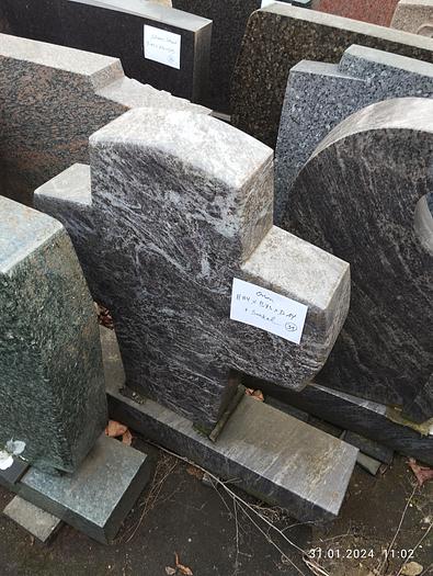 Grabsteine /Tombstones  33 Stück / Piece
