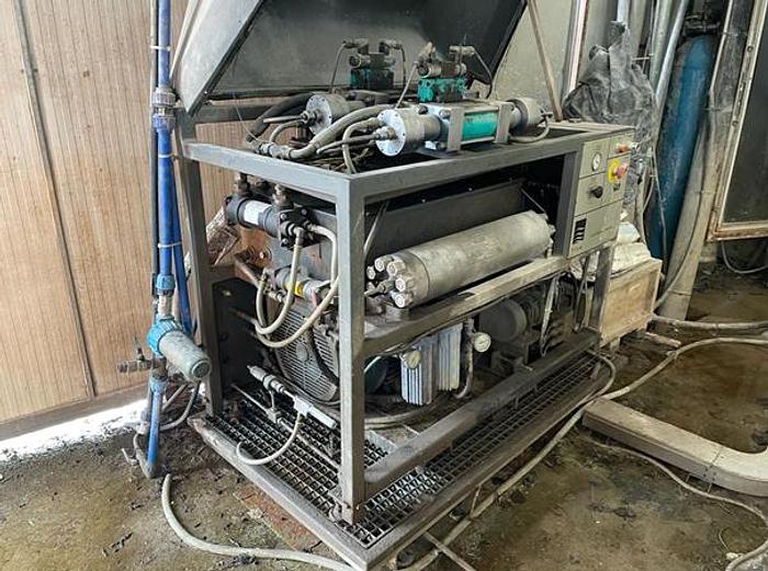 Gebraucht 2001 FLOW 7XDE-60