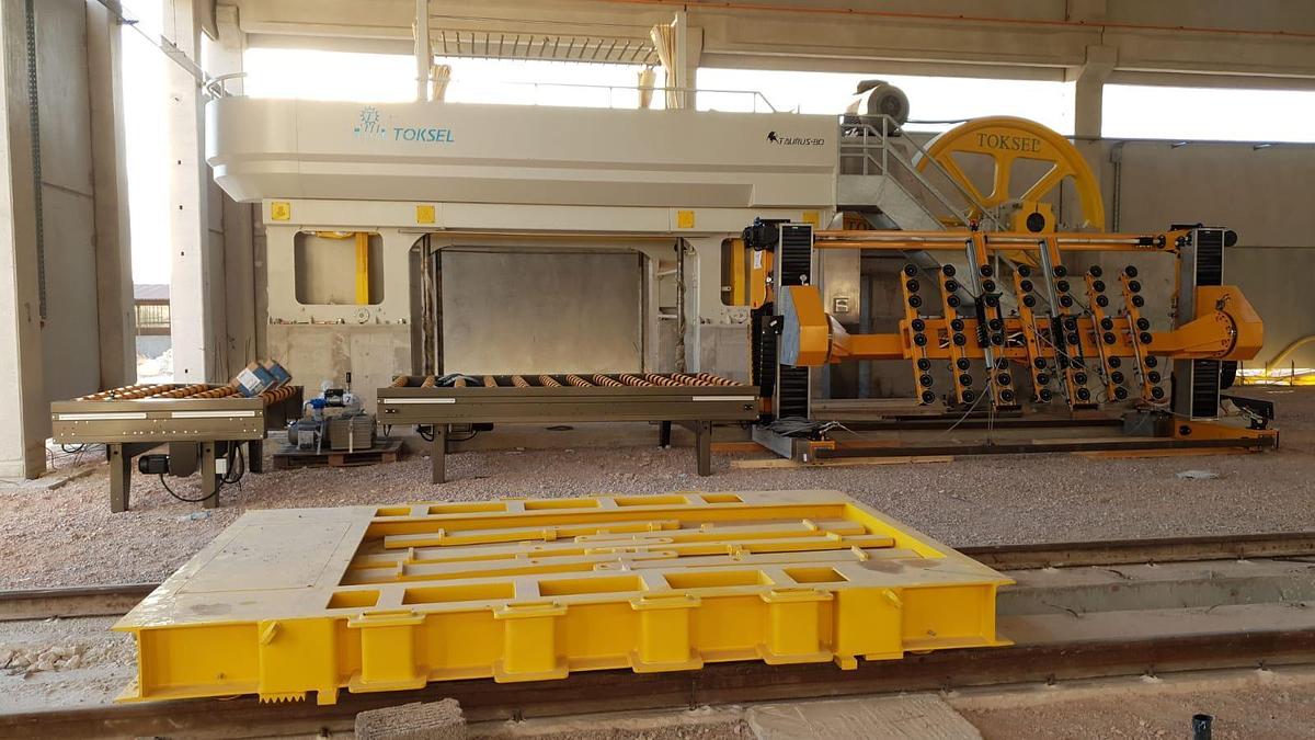 Gebraucht 2011 Toksel Taurus 80-