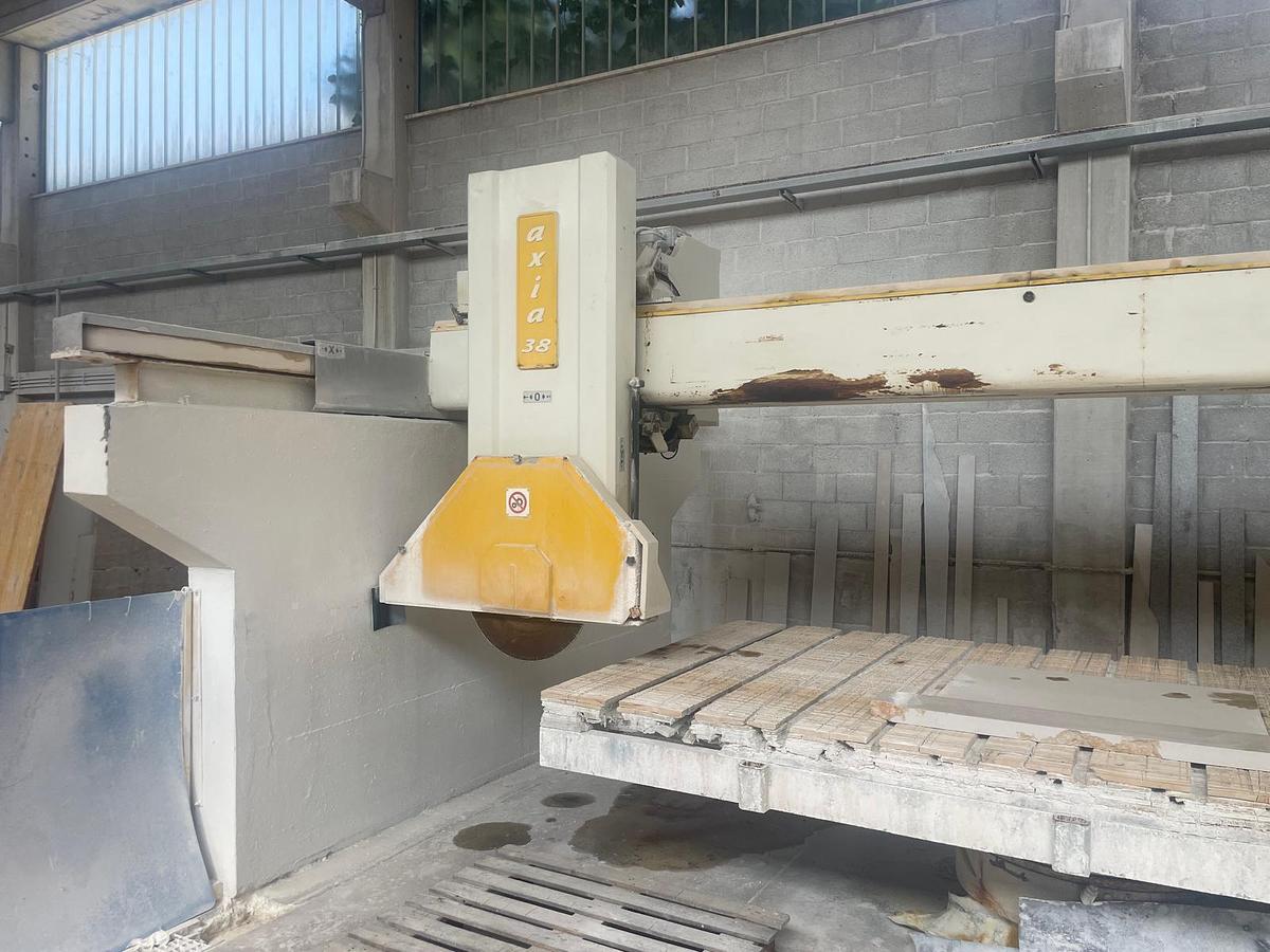 Gebraucht 2005 GMM Axia 38 full