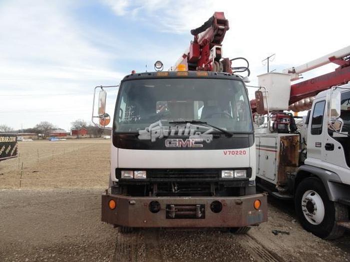 Used 2000 GMC T7500