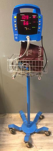 Gebraucht GE ProCare Auscultatory Dinamap Patientenmonitor