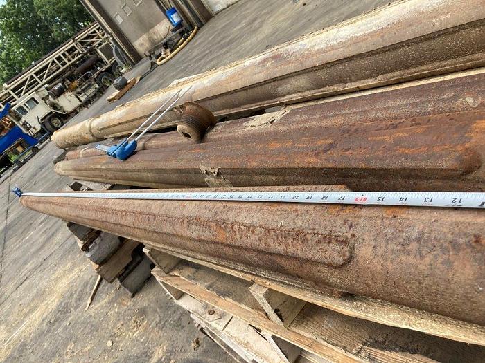 Used Straight Ribs 20 ft. 6 in. Length Stabilizer (10)