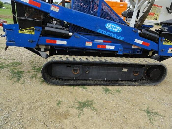Used 2014 skylift/ versalift SUPER ARBORIST 53/VST521