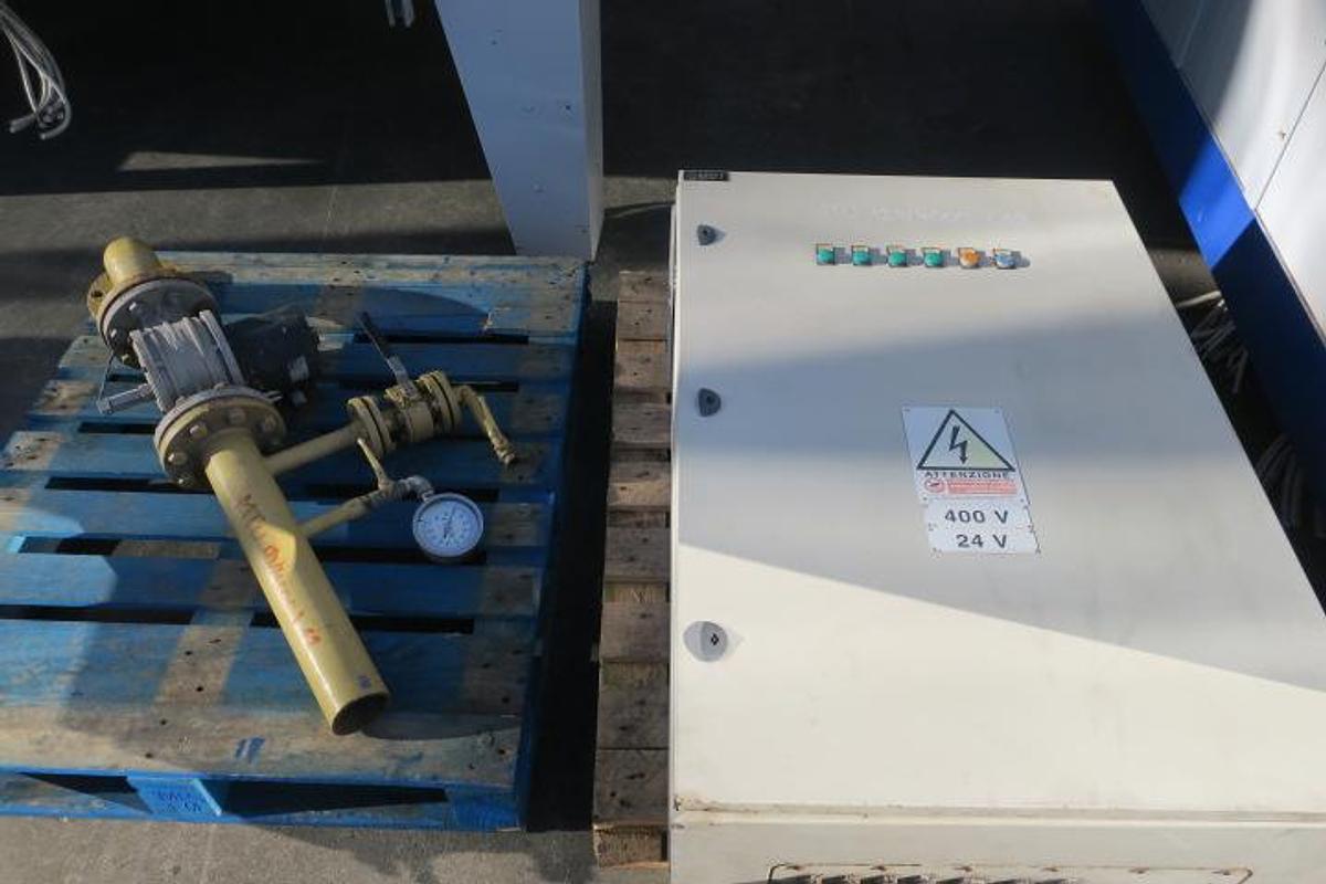 Used 2010 MTU 12V4000L62