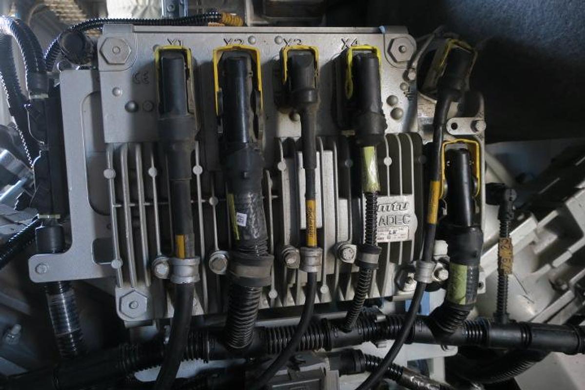 Used 2010 MTU 12V4000L62