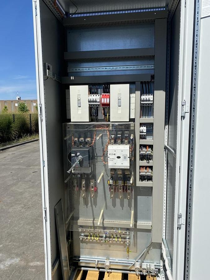 Used 2010 MAN E2876LE302 - 200 KWe