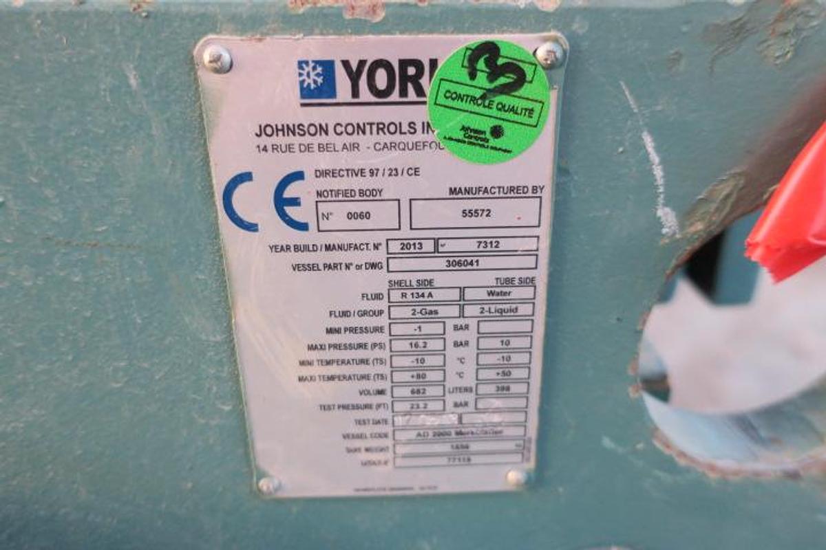 Used 2013 CHILLER York YMC²-S1250AA