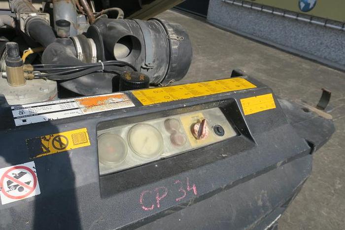 Used 2004 Atlas Copco XAS5700