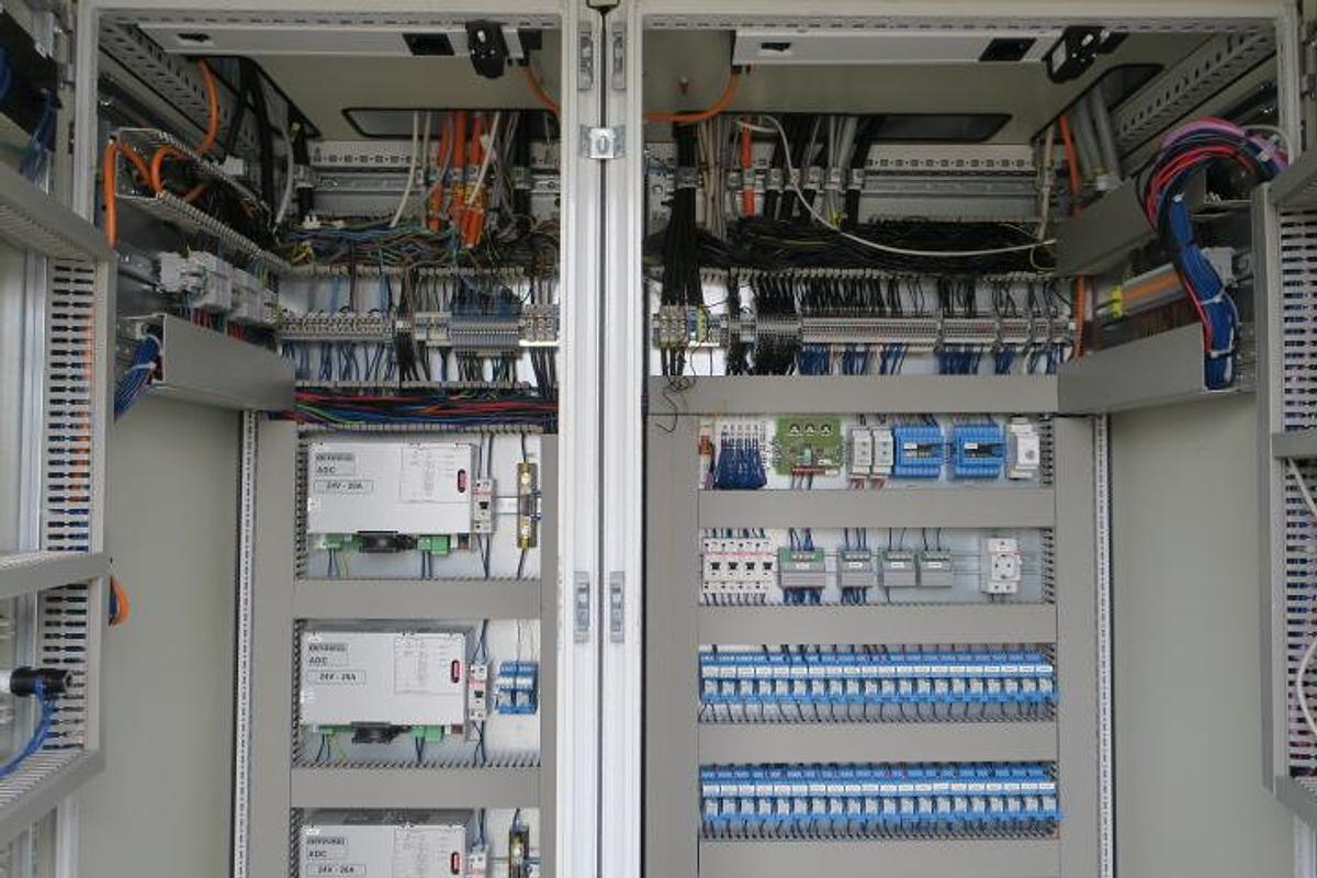 Used 2005 MTU 20V4000 - 2500 KVA